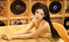 一支笔怎么C哭自己